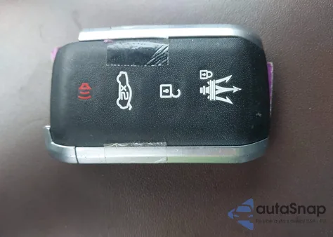 2023 Maserati Grecale Gt из США, поврежденный, VIN ZN682AVA5P7416288